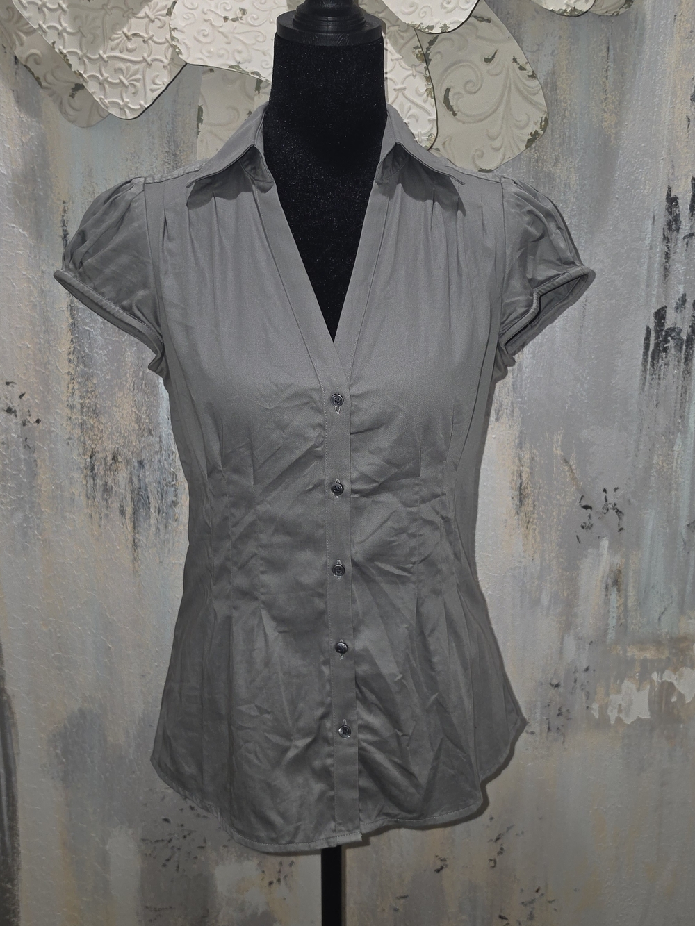 Gray Short-Sleeve Button Front Women’s Top